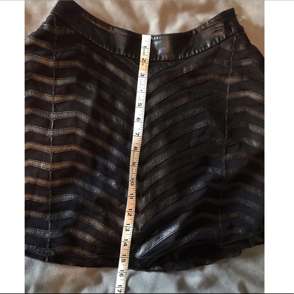 Guess Circle Flared Mini Skirt - (Black) - Picture 7 of 14